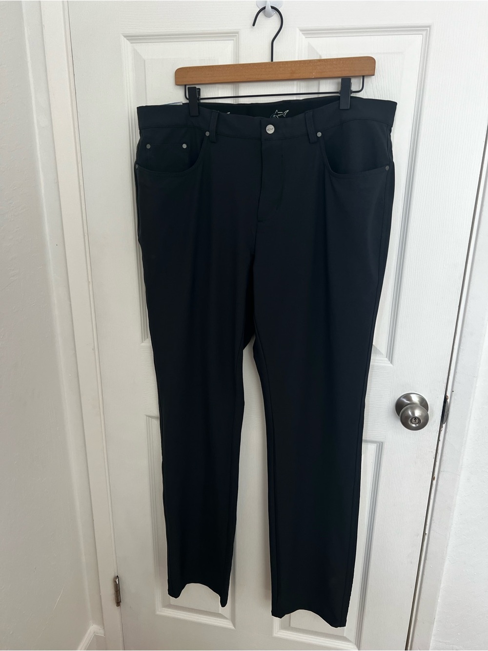 Greg Norman Collection Men's Black Chinos
